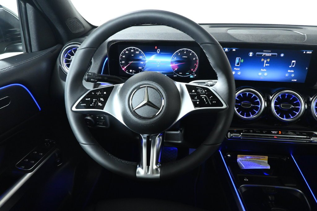 New 2026 Cosmos Black Metallic Mercedes-Benz GLB 250 image 17