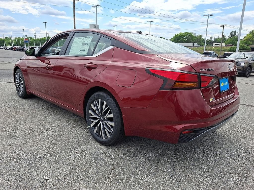 New 2026 Scarlet Ember Tintcoat Nissan SV image 3