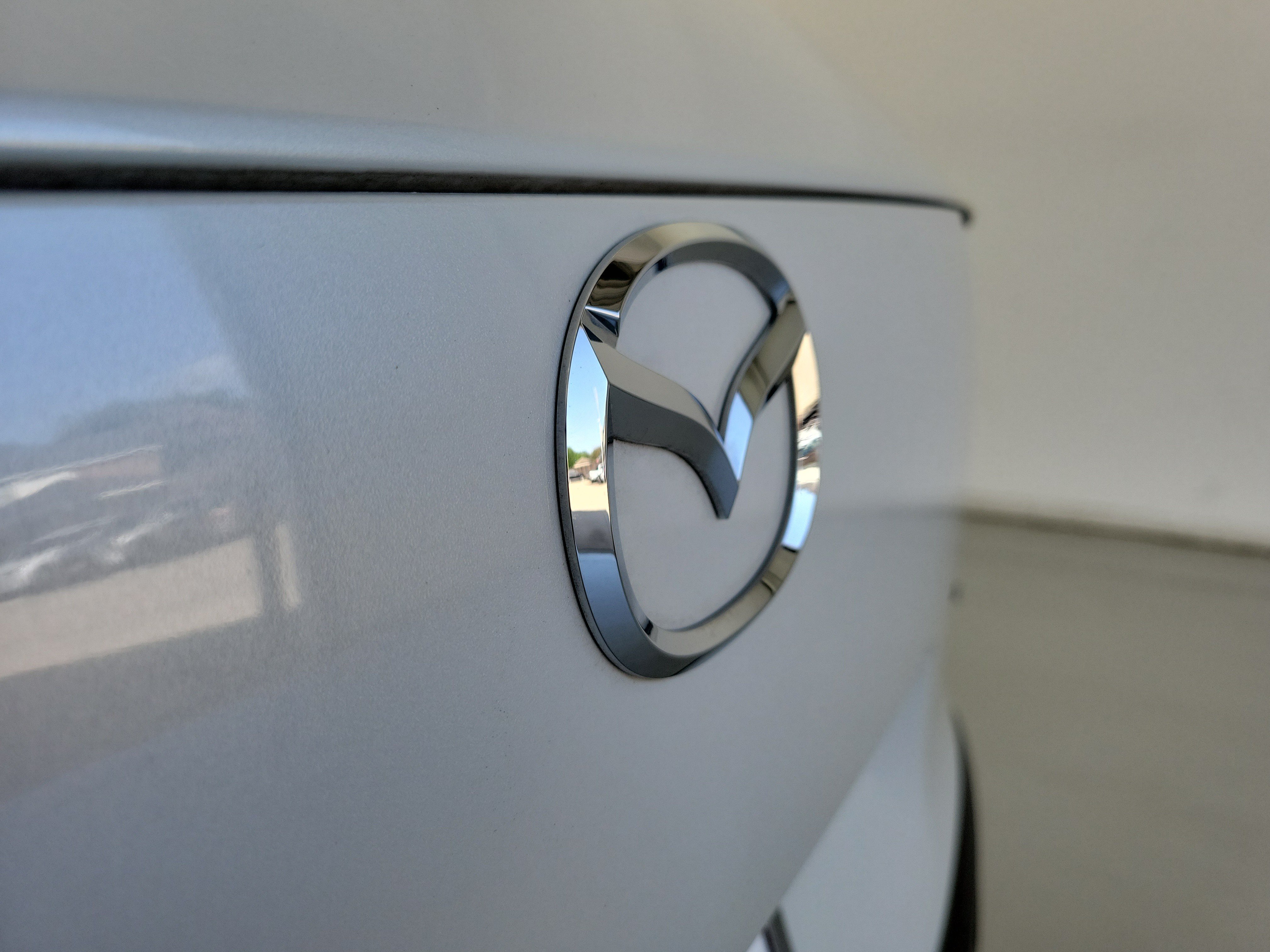 Used 2025 Wind Chill Pearl Mazda 2.5 S Premium Package image 10