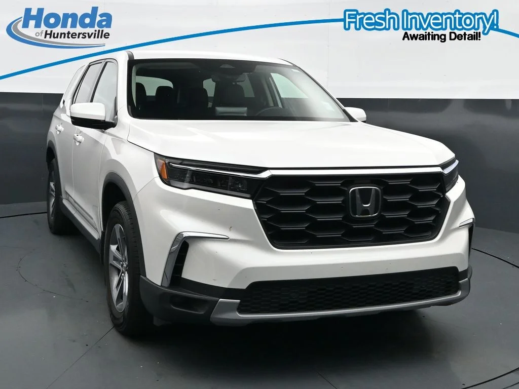 Used 2025 Platinum White Pearl Honda EX-L image 1