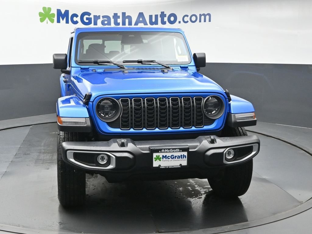 New 2026 Hydro Blue Pearl-Coat Exterior Paint Jeep Sahara image 5