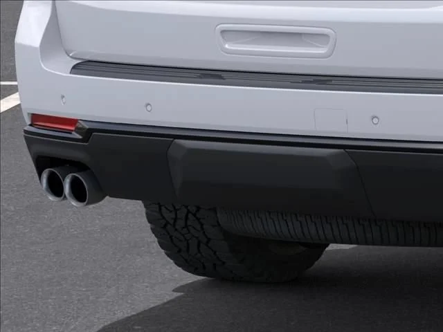 New 2026 Summit White Chevrolet Z71 image 14
