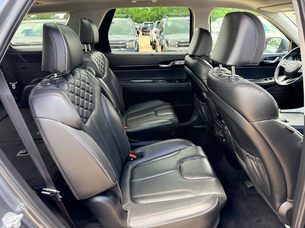 Used 2022 Steel Graphite Hyundai Limited image 15