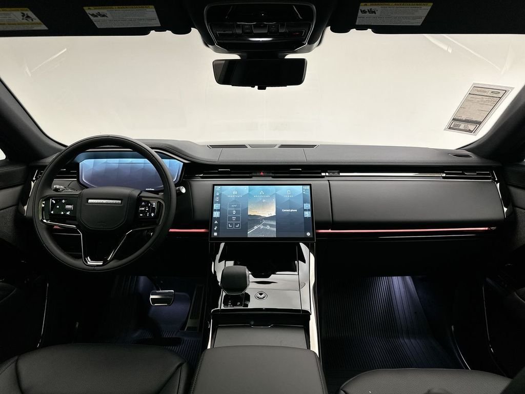 New 2027 Santorini Black Land Rover Dynamic SE image 8