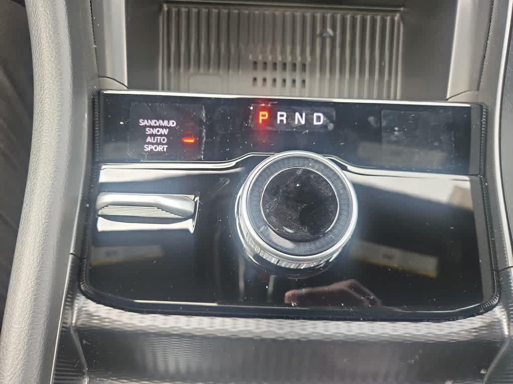 New 2026 Silver Zynith Jeep Laredo Altitude image 31