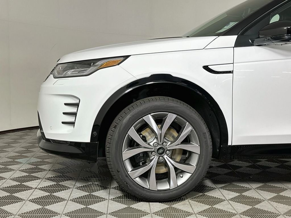 New 2026 Fuji White Land Rover Landmark image 9
