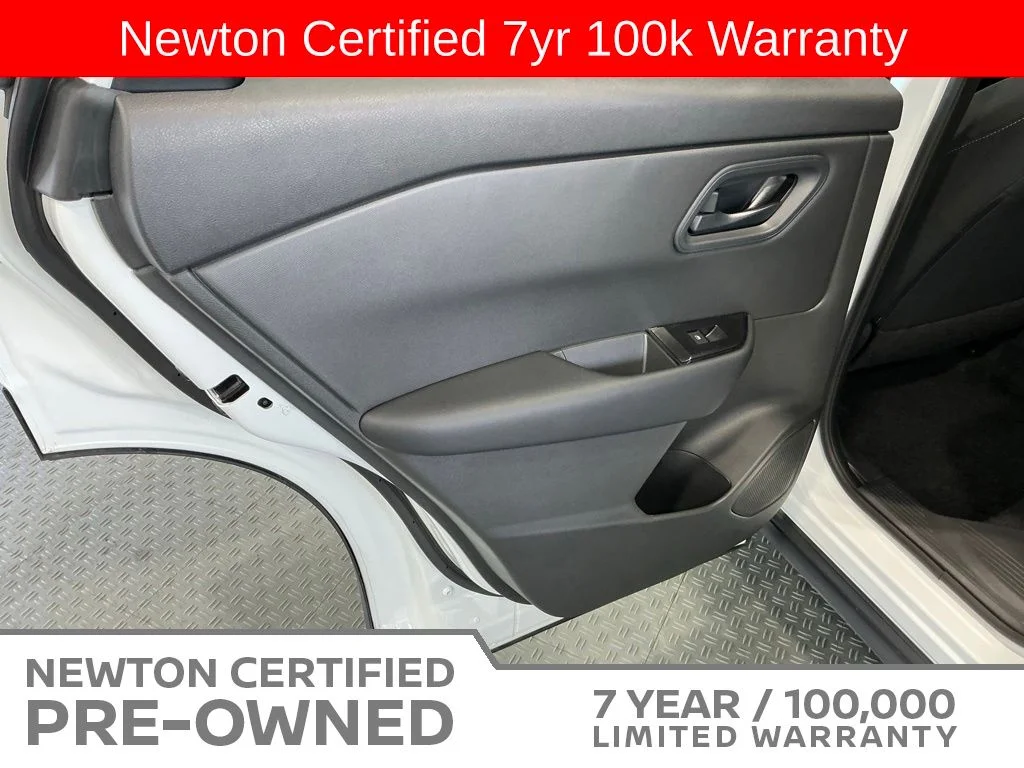 Certified Used 2025 Everest White Pearl Nissan S image 35