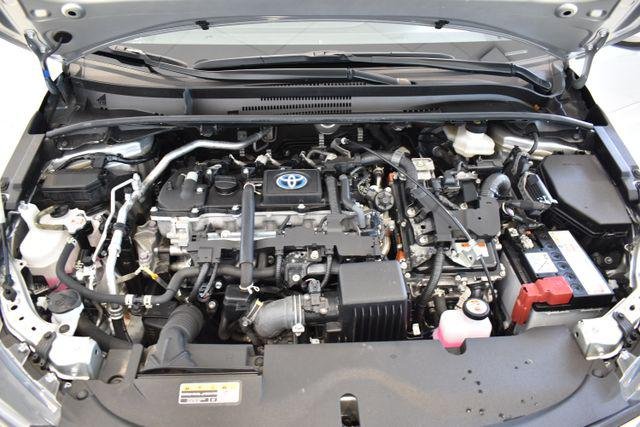 Certified Used 2024 CLASSIC SILVER MET Toyota  image 28