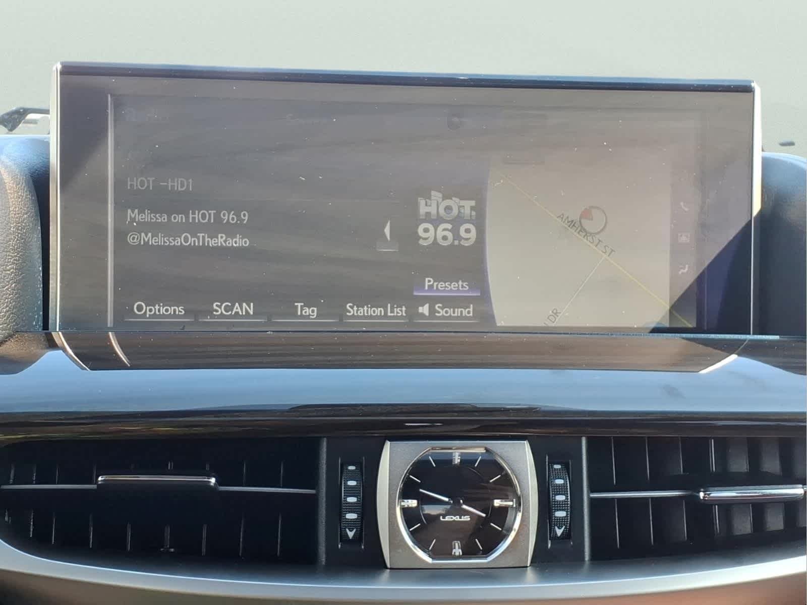 Used 2019 Atomic Silver Lexus  image 25