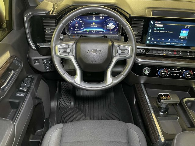 Used 2023 Red Chevrolet RST image 24