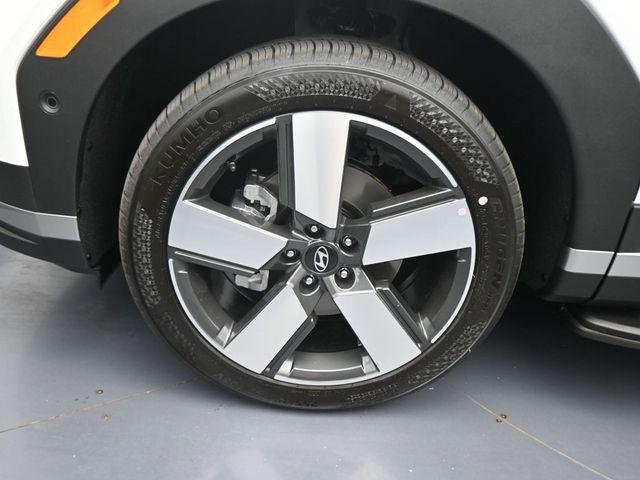 2026 Hyundai Santa Fe Limited - Photo 23