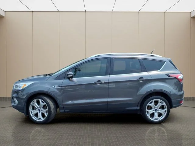 Used 2018 Gray Ford Titanium image 11