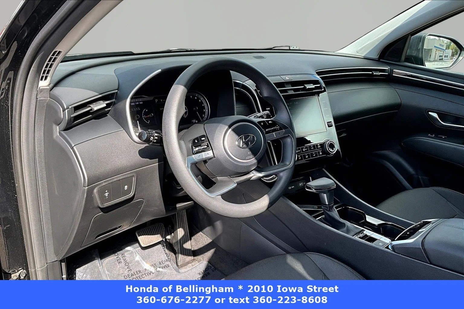 Used 2022 Phantom Black Hyundai SEL image 14