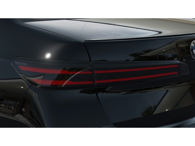 New 2027 Black Sapphire Metallic BMW 740 image 8