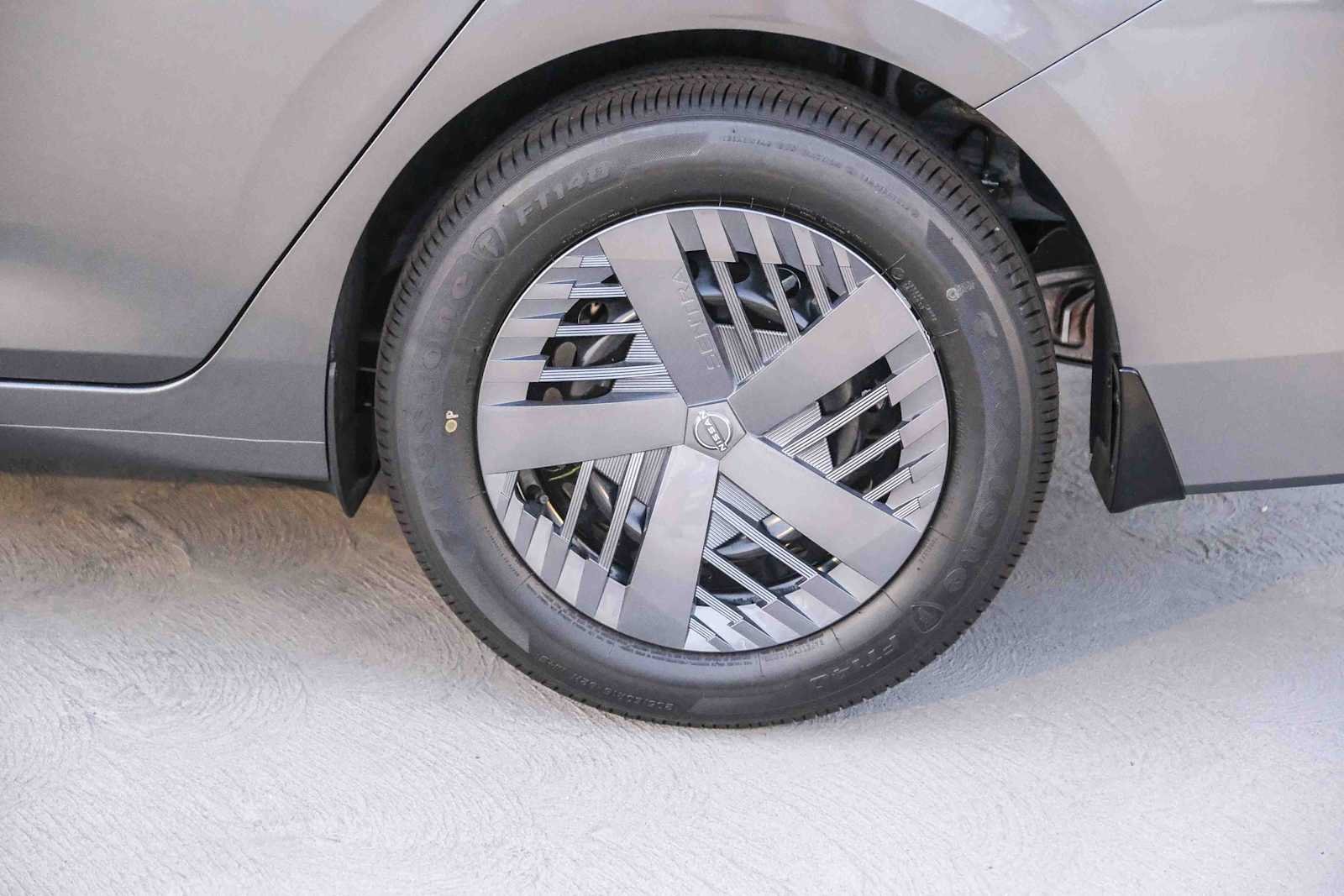 2027 Nissan Sentra S - Photo 9