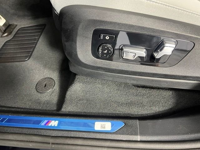 New 2026 Black BMW sDrive40i image 20