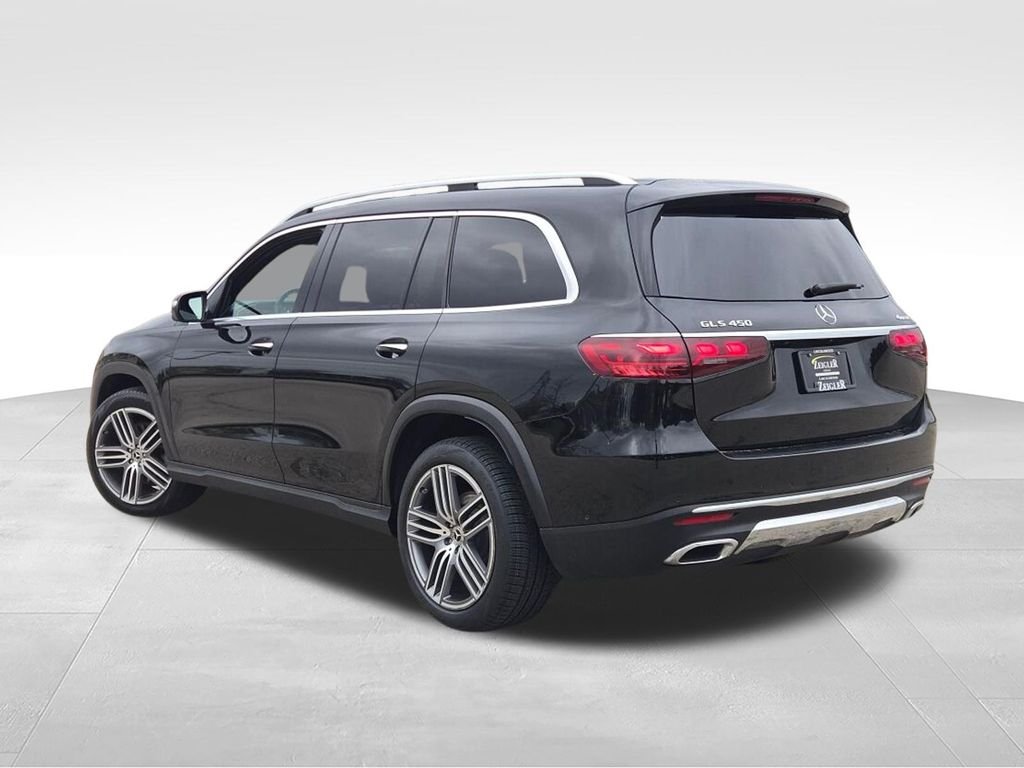 Used 2025  Mercedes-Benz GLS 450 image 15