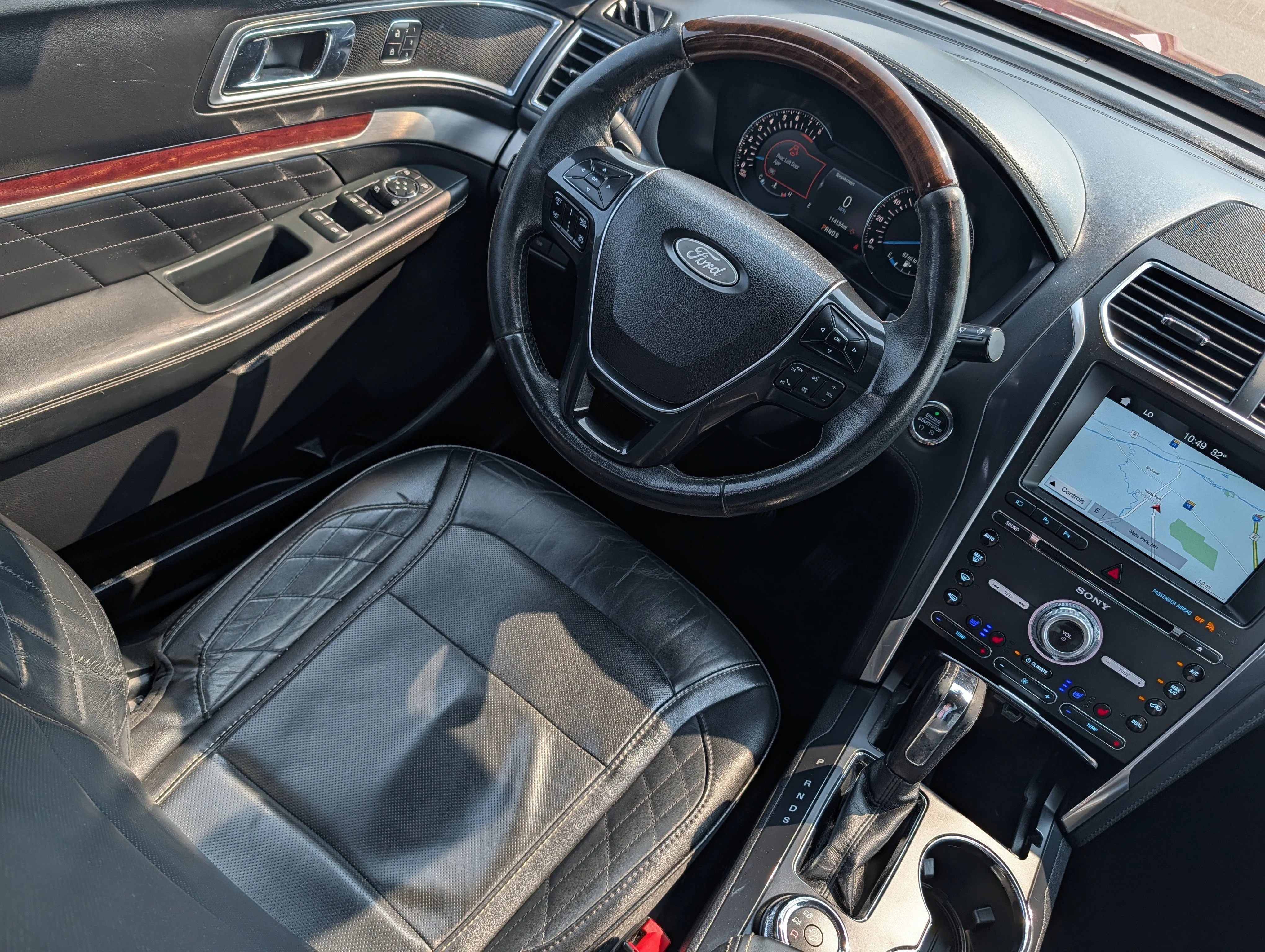 Used 2018 Ruby Red Metallic Tinted Clearcoat Ford Platinum image 9