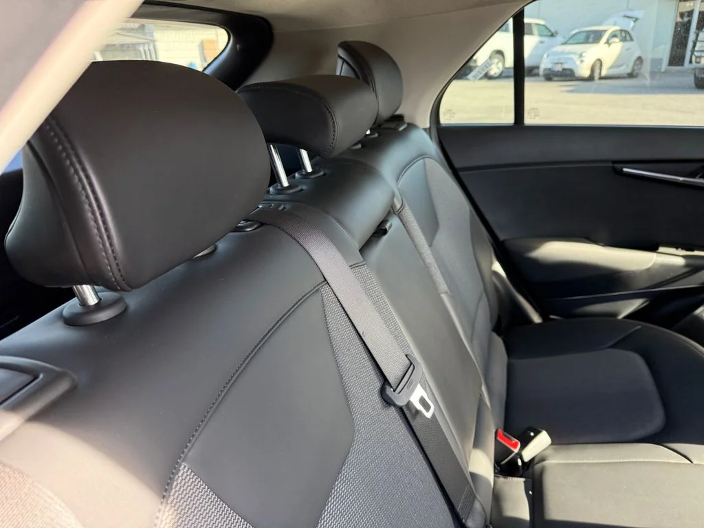 Used 2024 Gray Kia Wind image 20