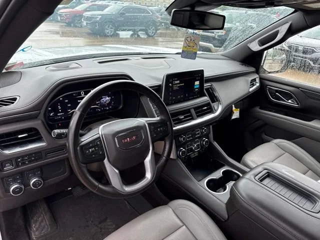 Used 2023 White Frost Tricoat GMC SLT image 13