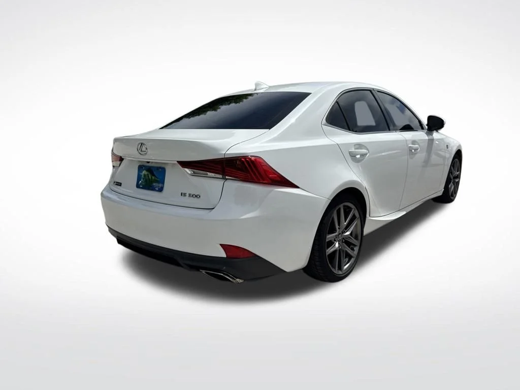 Used 2018 White Lexus 300 image 5