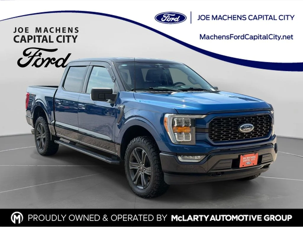 Used 2023 Atlas Blue Metallic Ford XLT image 1