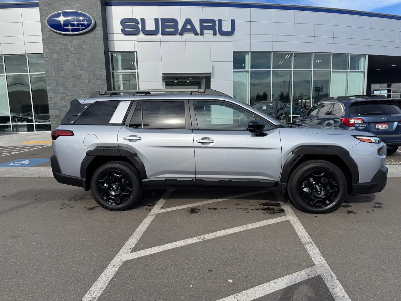 2026 Subaru Outback Limited - Photo 8