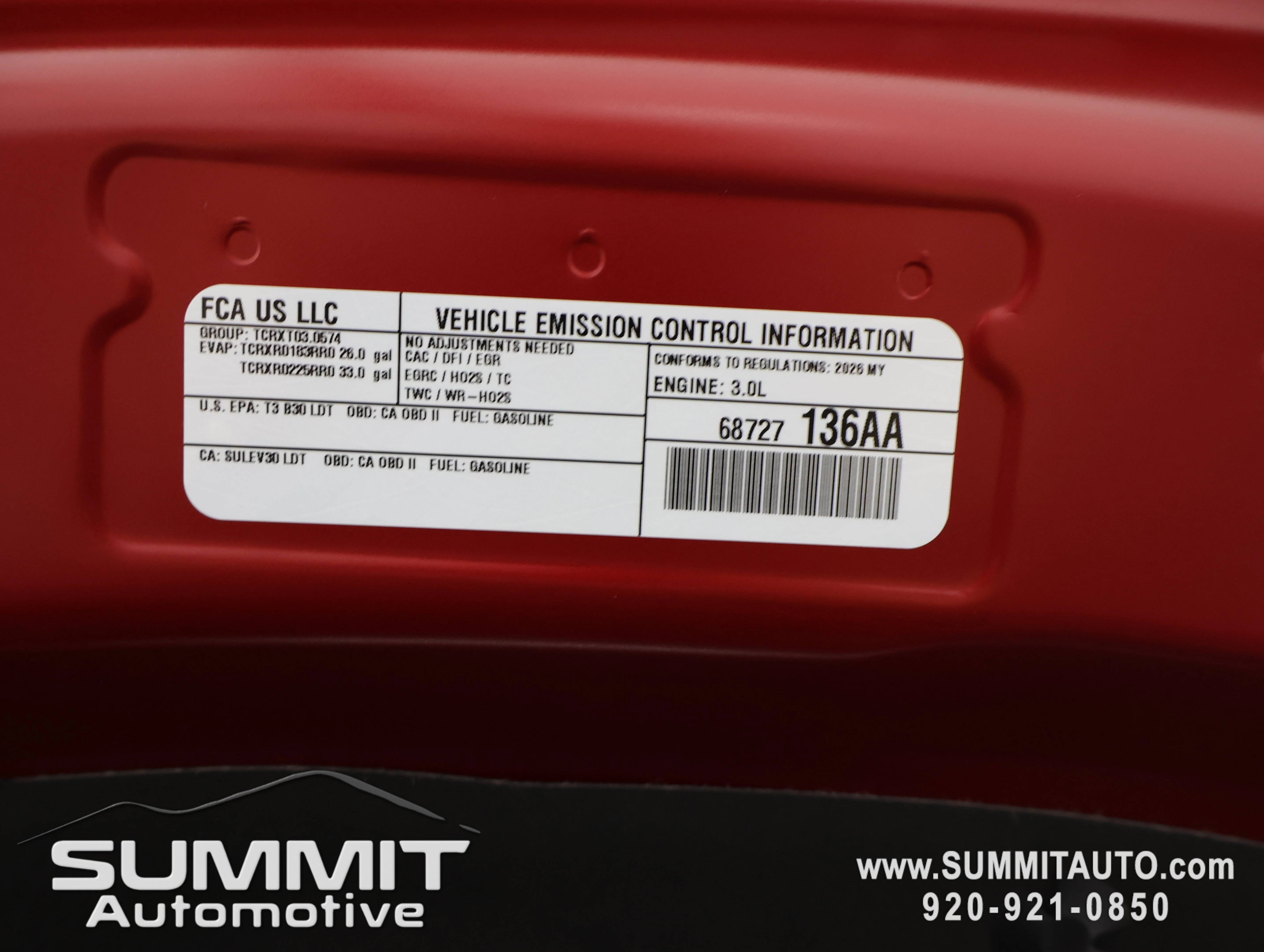 New 2026 Molten Red Pearl-Coat Exterior Paint RAM Big Horn/Lone Star image 21