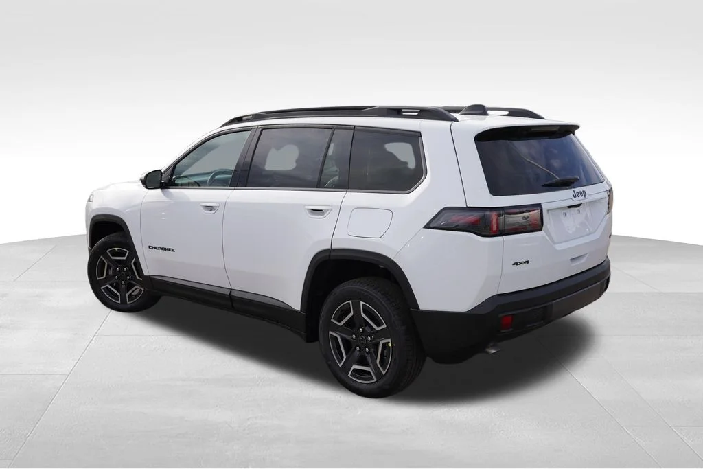 New 2026 Bright White Clearcoat Jeep Limited image 5
