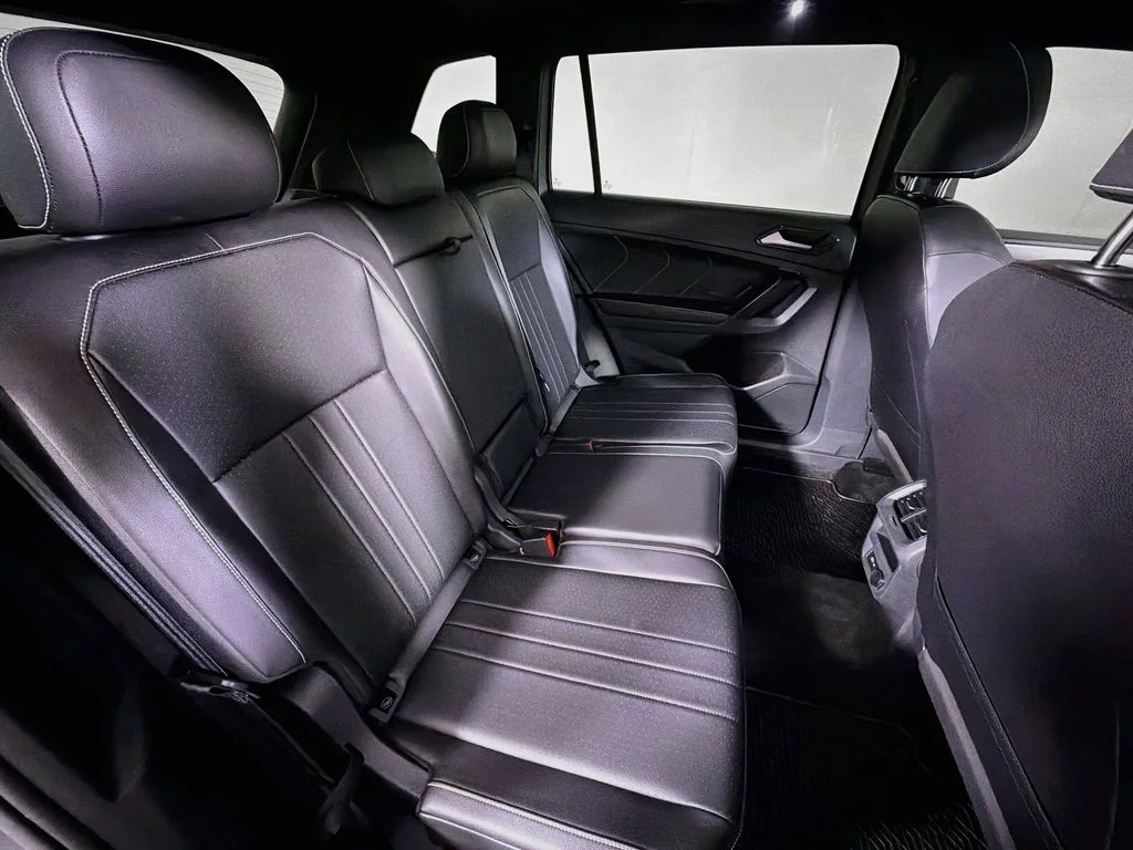Used 2024 Silver Volkswagen 2.0T SE R-Line Black image 24