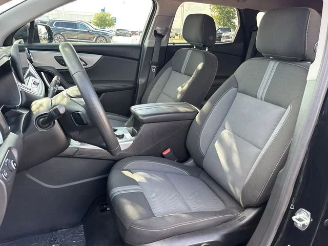 Used 2023 Black Chevrolet 2LT image 26