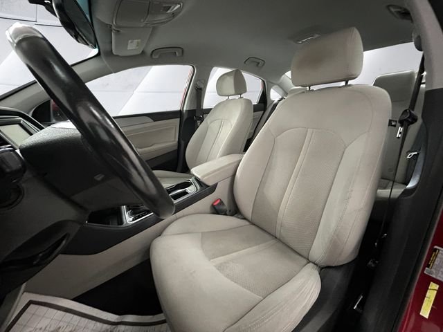 Used 2019 Red Hyundai SEL image 8