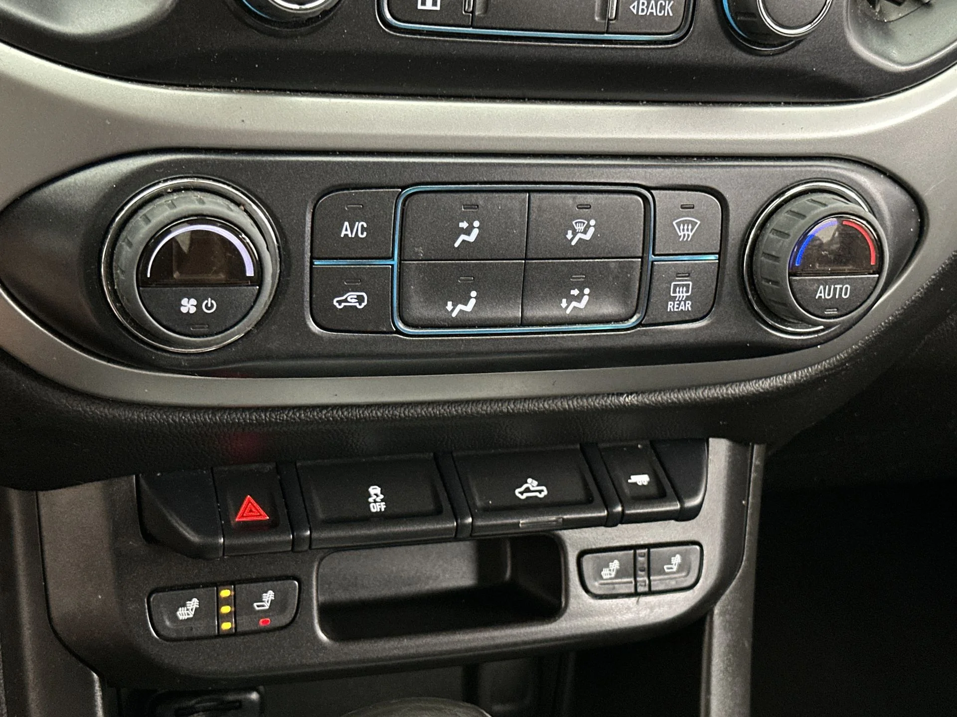 Used 2022 Black Chevrolet LT image 24