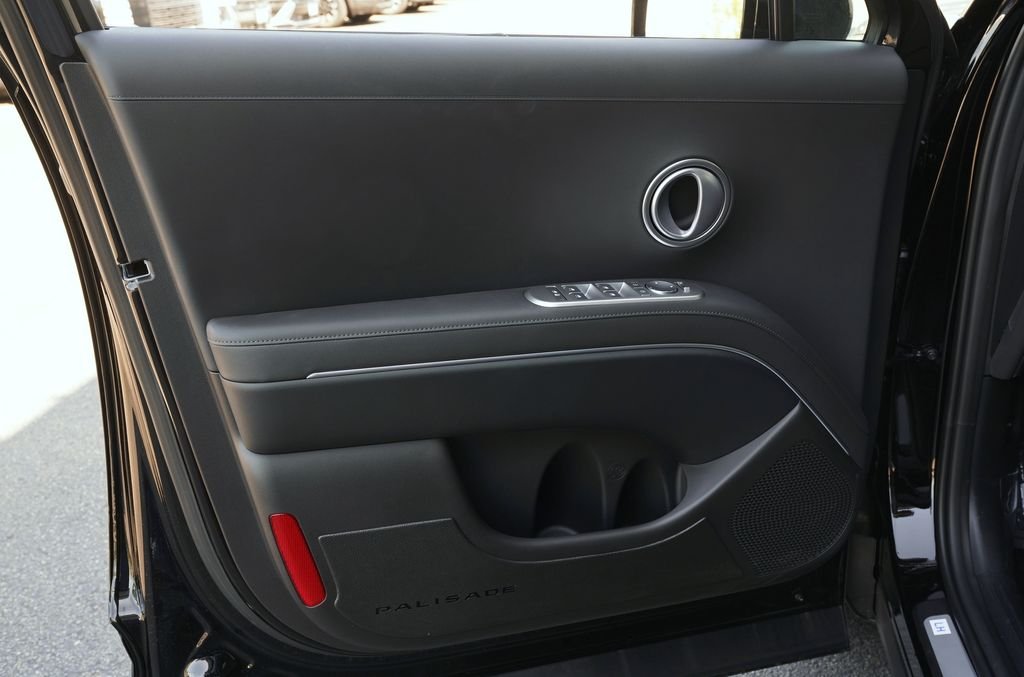 New 2026 Abyss Black Pearl Hyundai SEL image 30