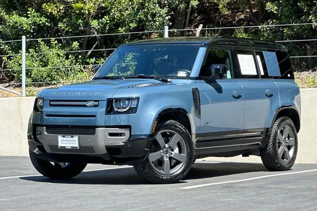 2025 Land Rover Defender
