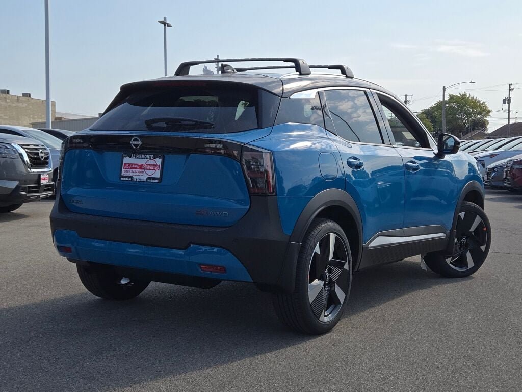 New 2026 White Nissan SR image 12