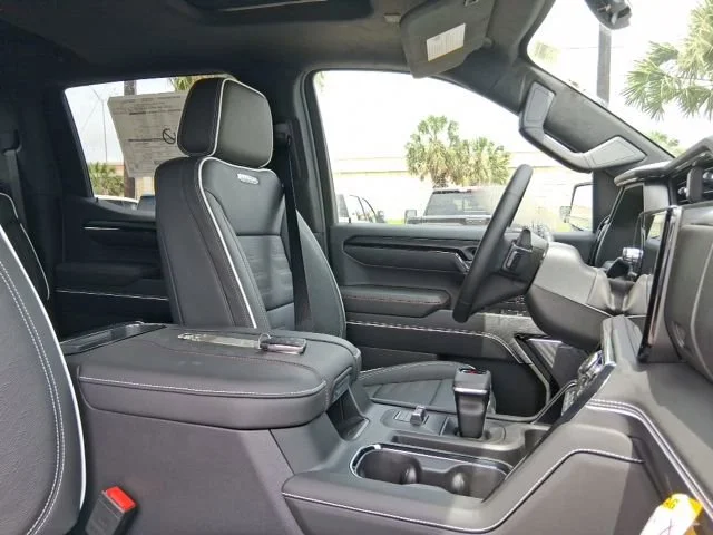 2026 GMC Sierra 1500 AT4X - Photo 16