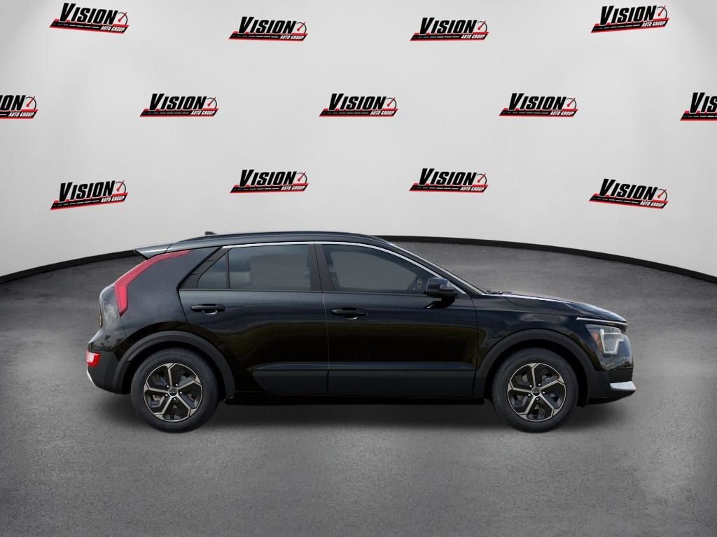 New 2026 Aurora Black Pearl Kia LX image 7