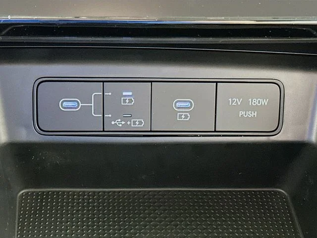 New 2026 Hyundai TUCSON SEL
