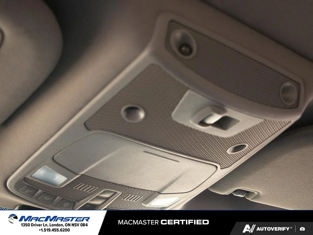 Used 2017  Ford  image 25