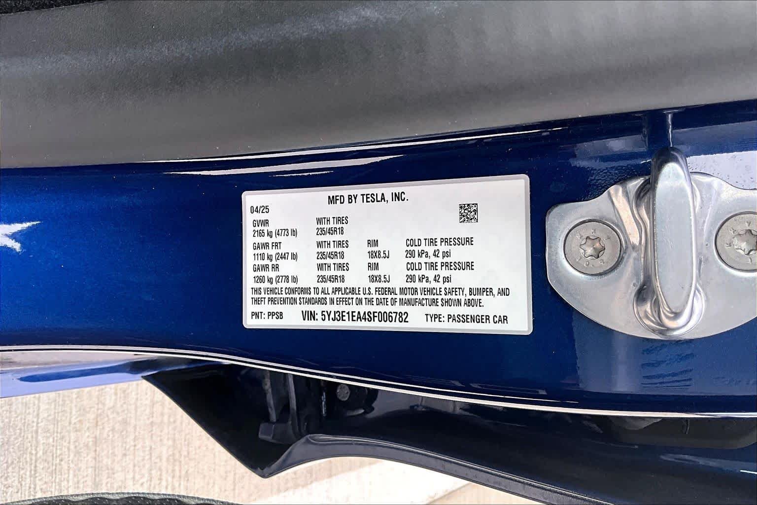Used 2025 Deep Blue Metallic Tesla Long Range image 32