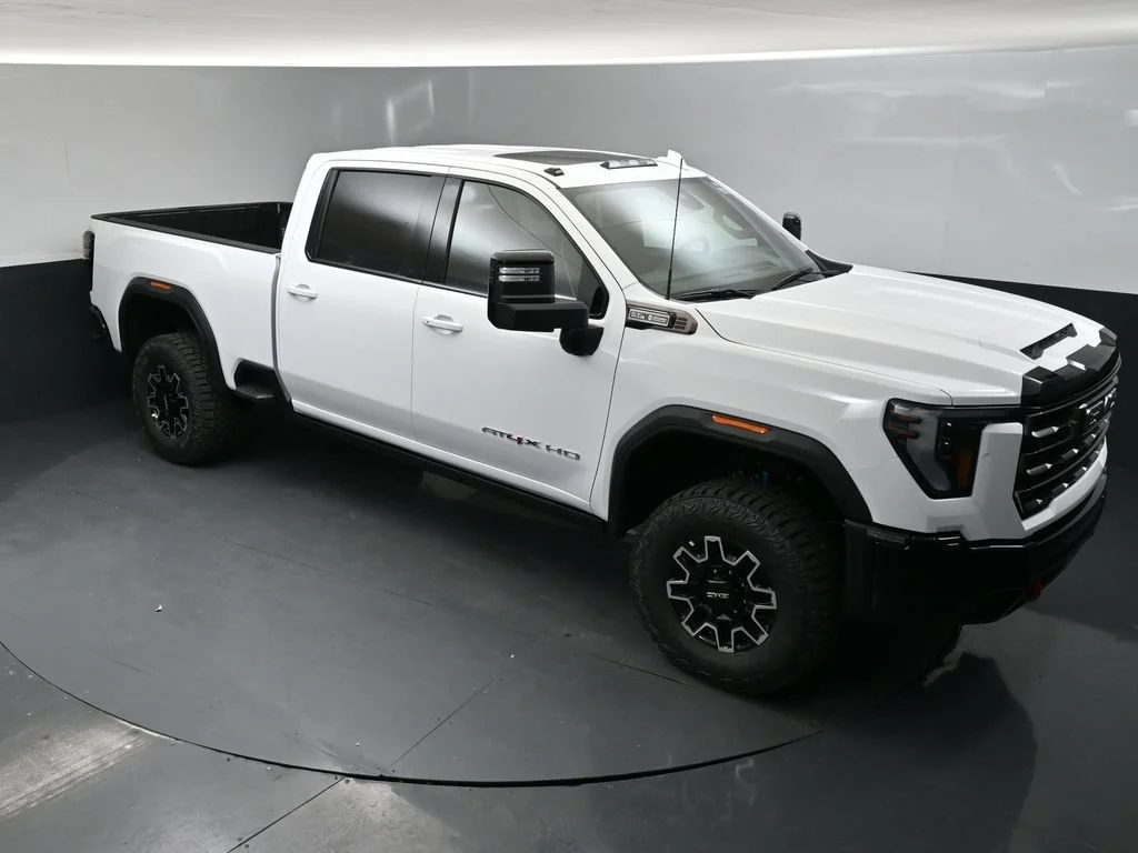 New 2026 Summit White GMC AT4X image 33