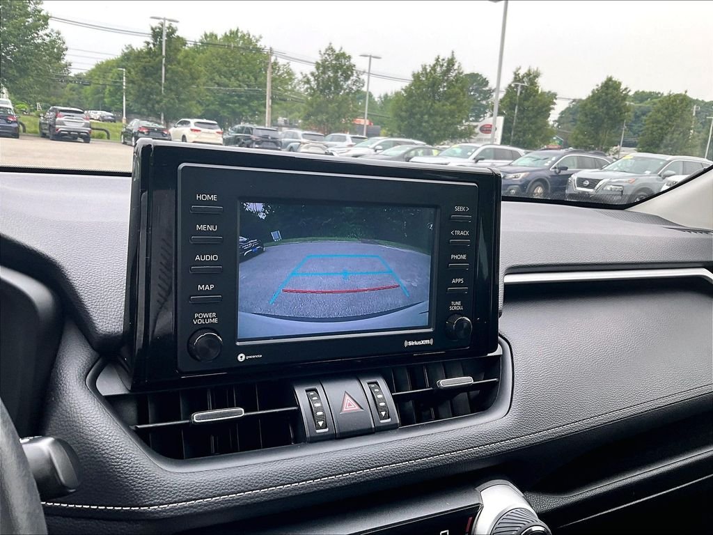 Used 2021 White Toyota XLE Premium image 19