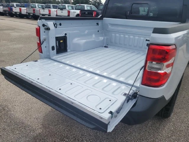 New 2026 White Metallic Ford XLT image 10