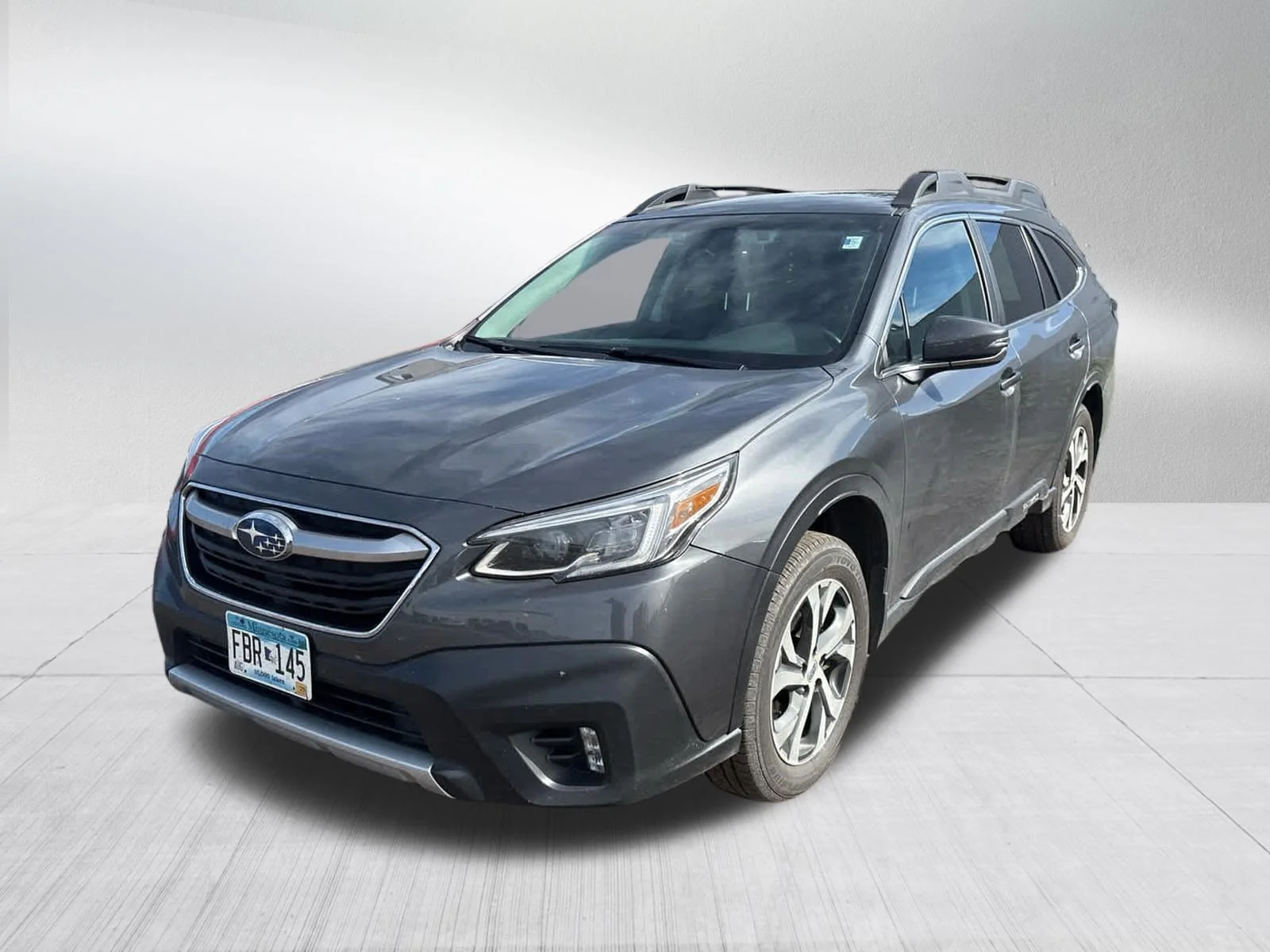 Used 2020 Magnetite Gray Metallic Subaru Limited image 16
