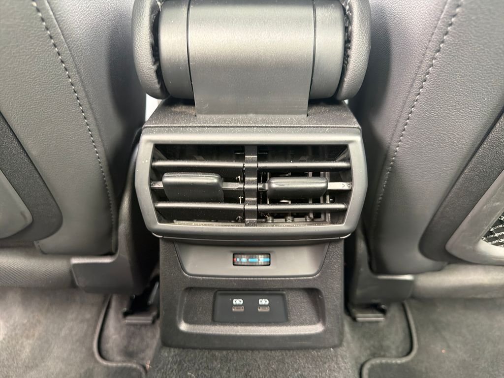 Used 2024  Audi 40 Premium image 19