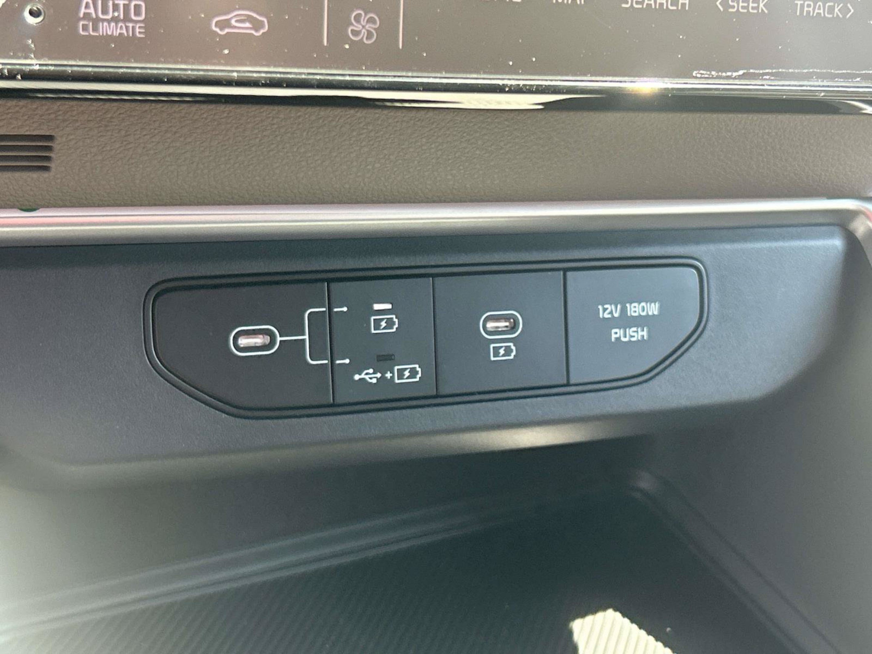New 2027 Ceramic Silver Kia LX image 27