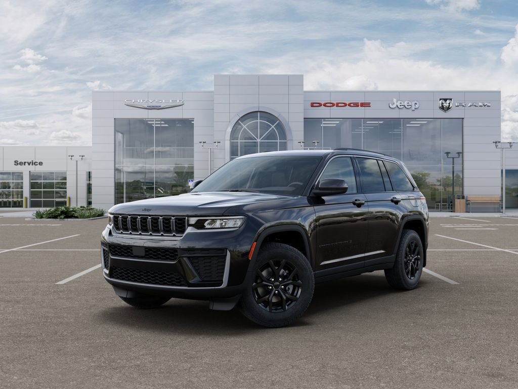 New 2026 Diamond Black Crystal Pearl-Coat Exterior Paint Jeep Altitude image 1