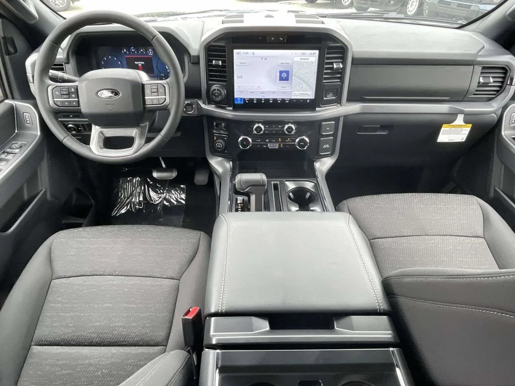 New 2026 Agate Black Metallic Ford XLT image 11