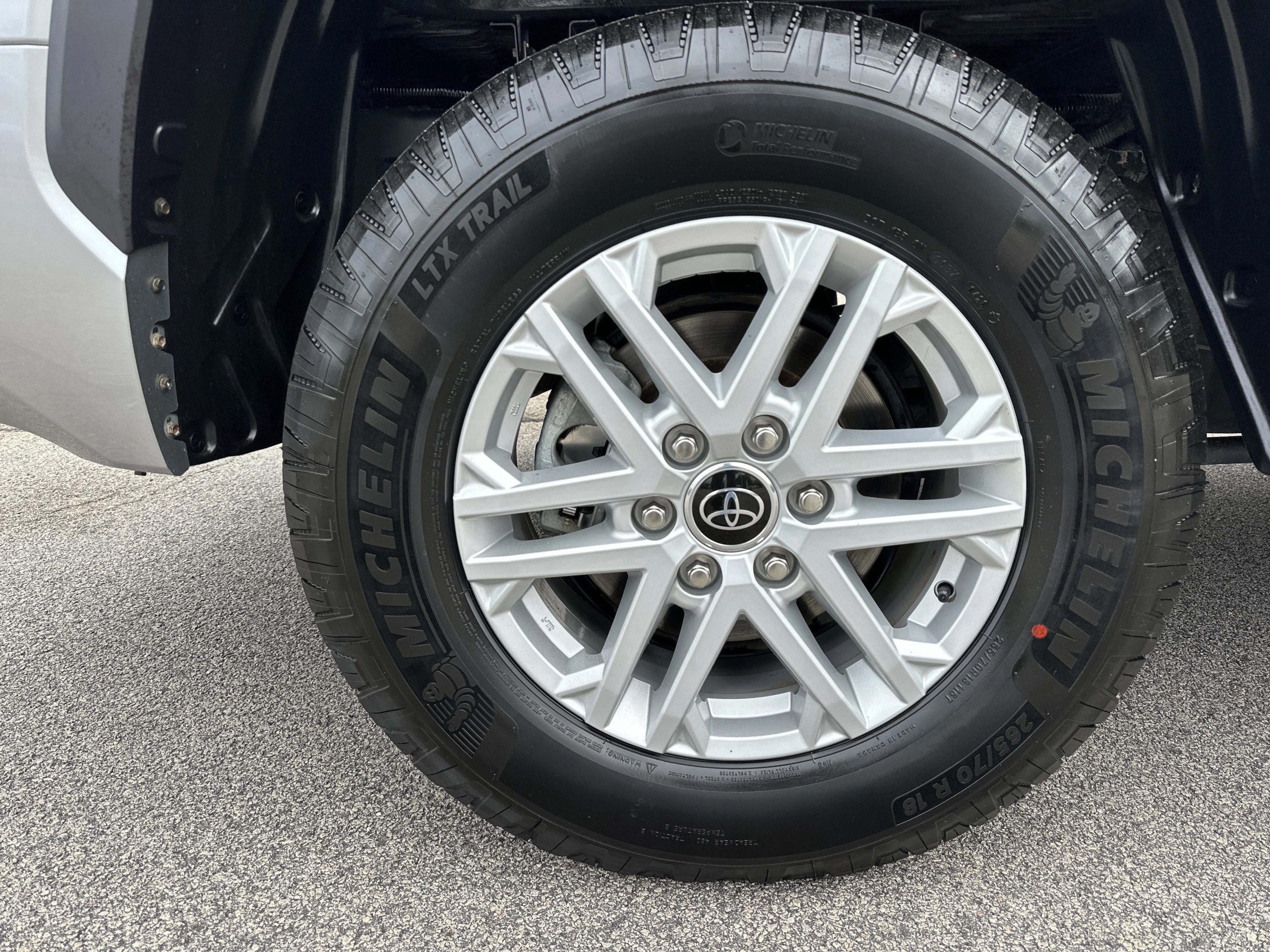 2023 Toyota Tundra SR5 - Photo 17